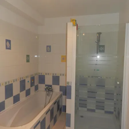 Holiday home Sejour Agreable Entre Foret Et *