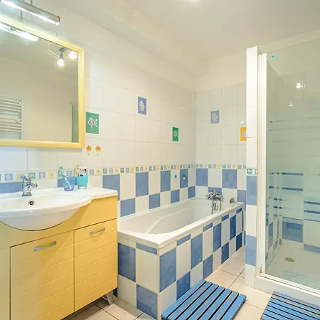 Holiday home Sejour Agreable Entre Foret Et *